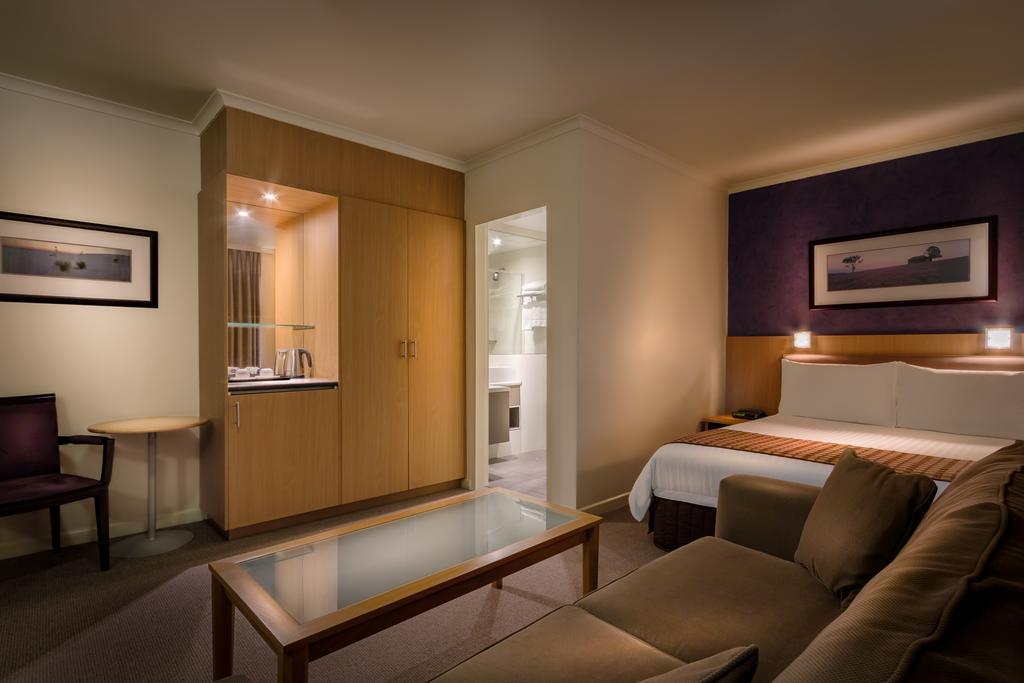 Best Western Plus Travel Inn Melbourne Buitenkant foto